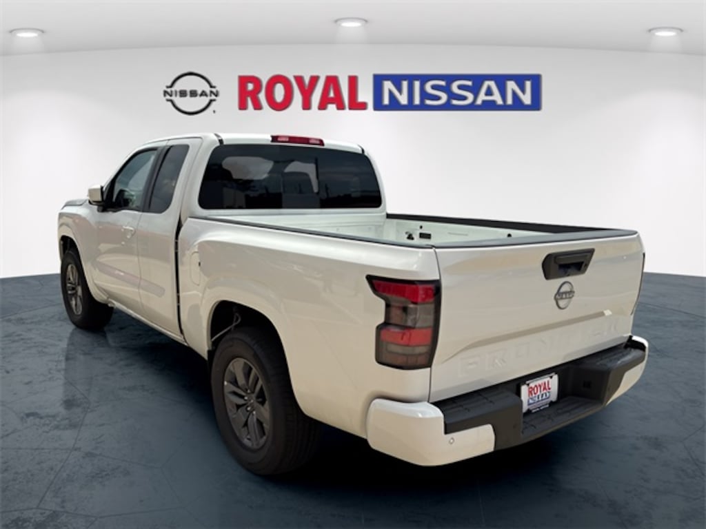 New 2025 Nissan Frontier SV Truck