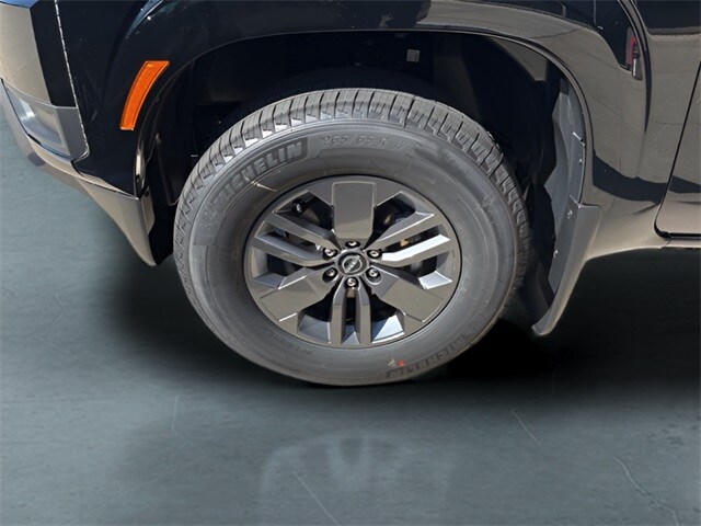 2026 Nissan Frontier SV photo 3