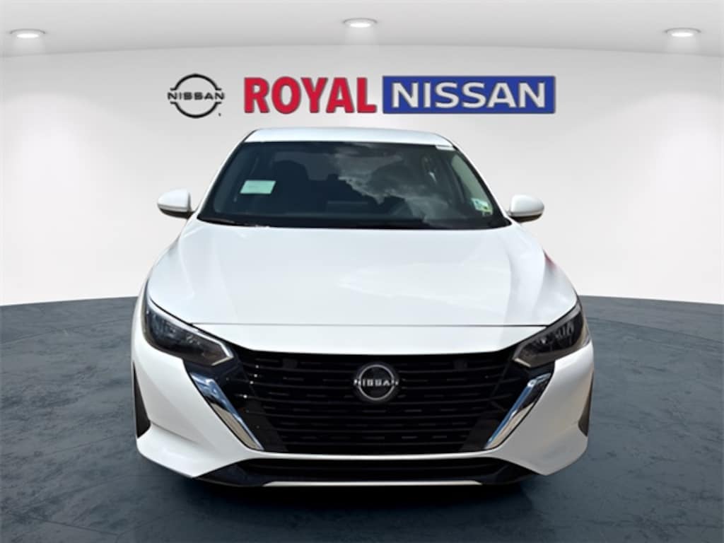 New 2025 Nissan Sentra SV Sedan