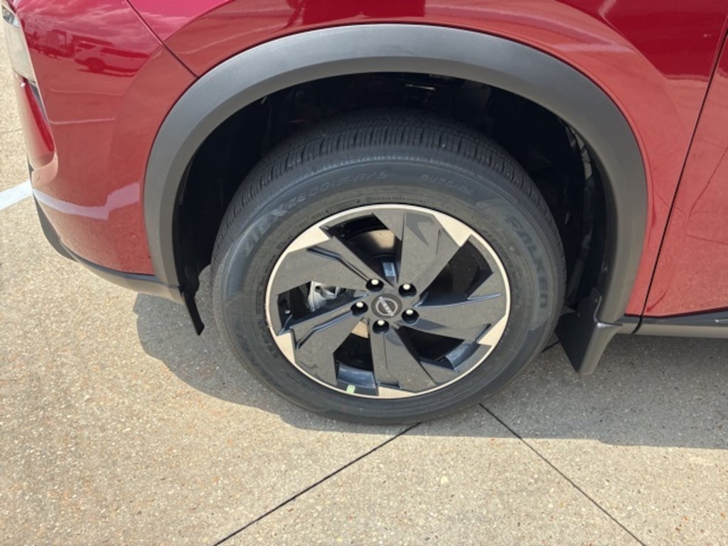 New 2026 Nissan Rogue SV SUV