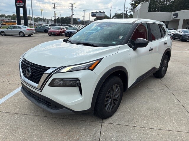 2023 Nissan Rogue S photo 3
