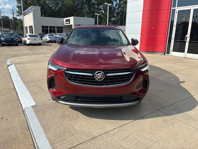 2023 Buick Envision Essence photo 2