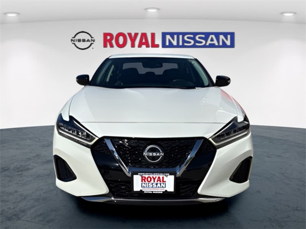 Certified 2023 Nissan Maxima SV Sedan