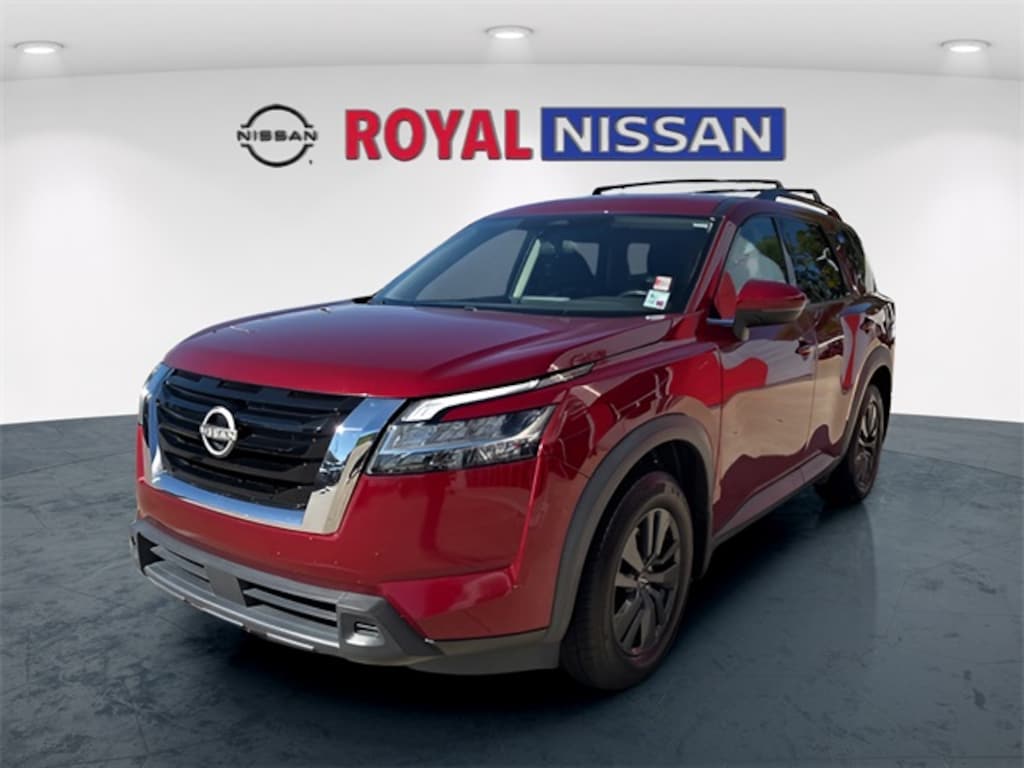 Used 2022 Nissan Pathfinder SV SUV
