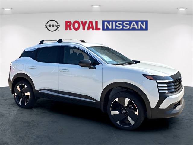 2026 Nissan KICKS SR's photo
