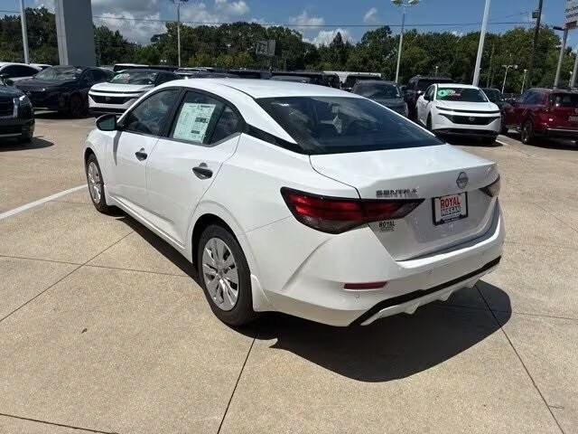 2025 Nissan Sentra S photo 4