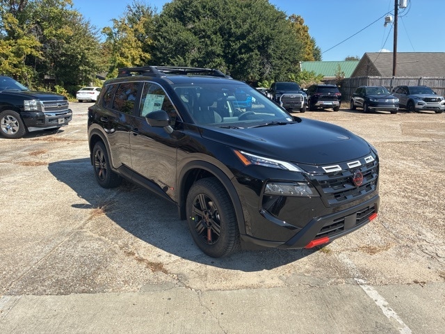 2026 Nissan Rogue Rock Creek's photo