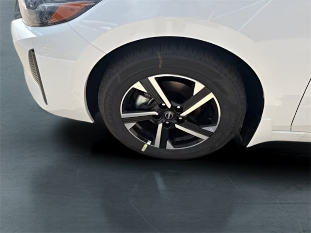 New 2025 Nissan Sentra SV Sedan