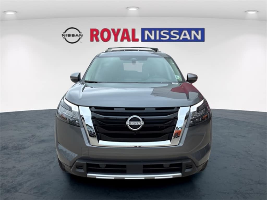 New 2025 Nissan Pathfinder Platinum SUV