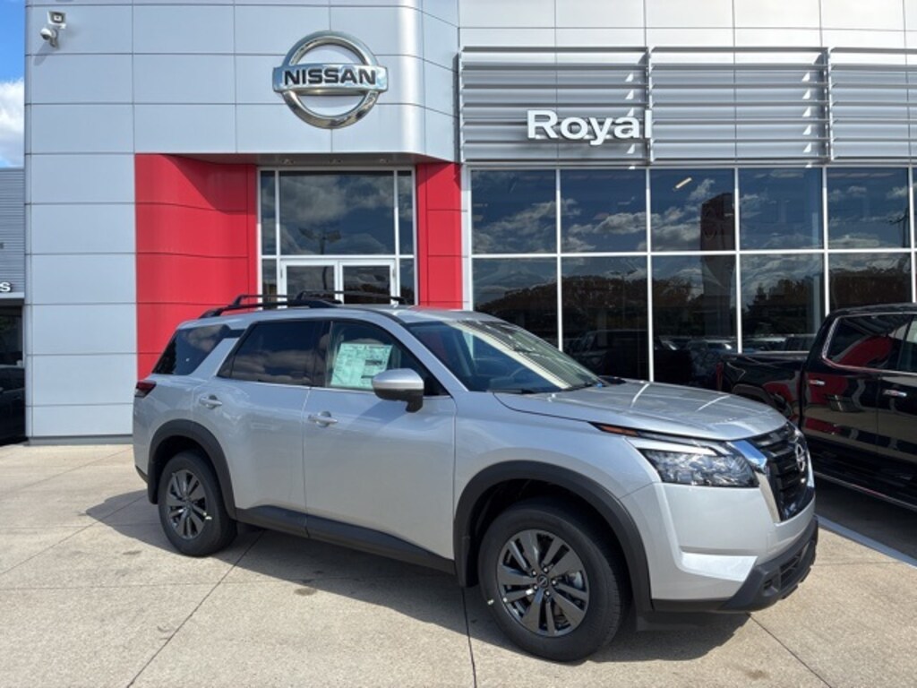 New 2025 Nissan Pathfinder SV SUV