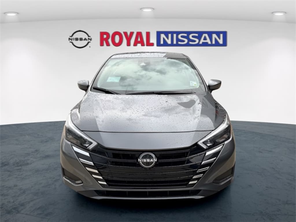 New 2025 Nissan Versa 1.6 SV Sedan