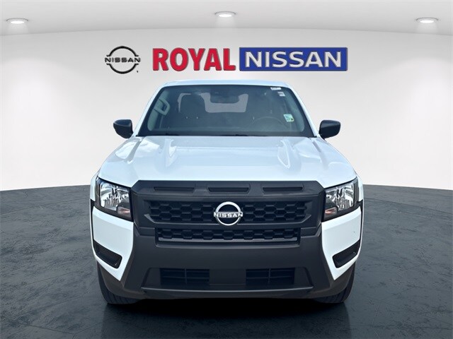 2025 Nissan Frontier S photo 2