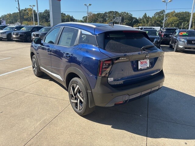 2026 Nissan Kicks SV photo 4
