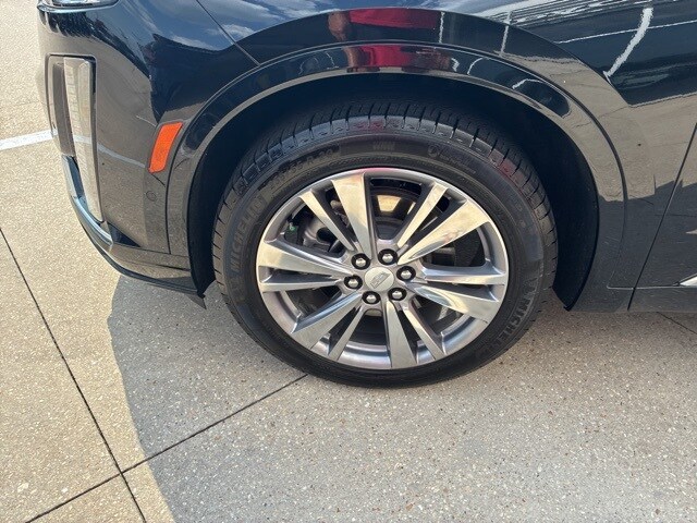 2024 Cadillac XT6 Premium Luxury photo 4
