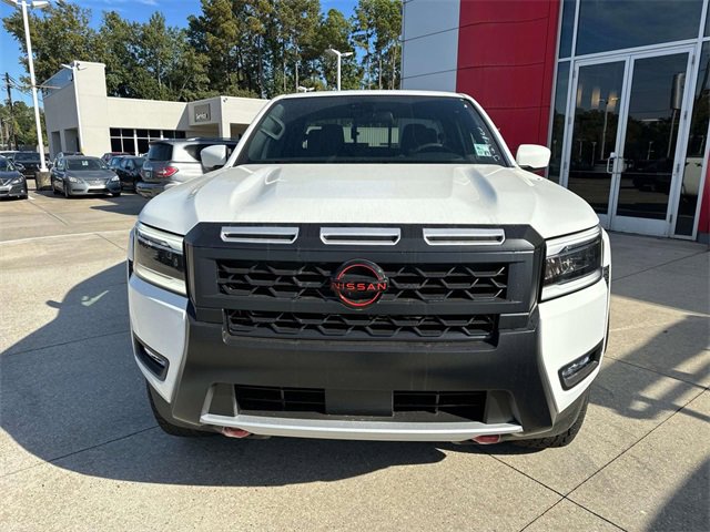 2025 Nissan Frontier PRO-X photo 2