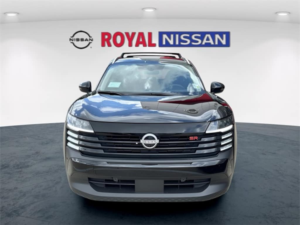 New 2025 Nissan Kicks SR SUV