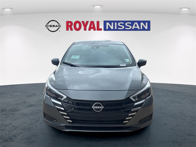 2025 Nissan Versa 1.6 S photo 2