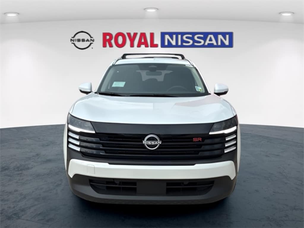 New 2025 Nissan Kicks SR SUV