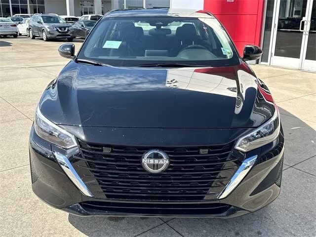 2025 Nissan Sentra SV photo 2