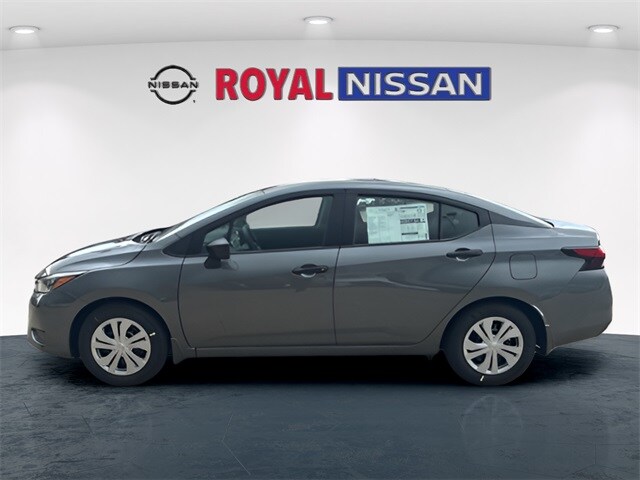 2025 Nissan Versa 1.6 S photo 4
