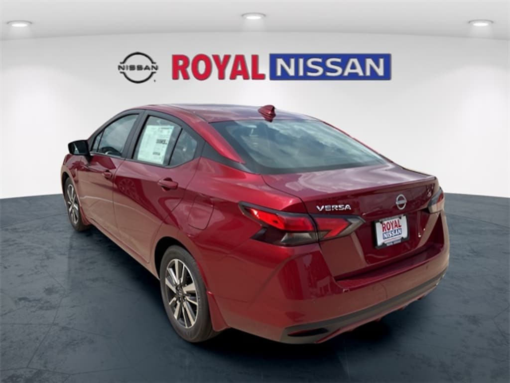 New 2025 Nissan Versa 1.6 SV Sedan