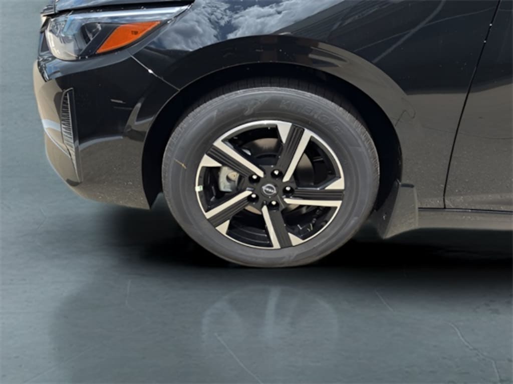 New 2025 Nissan Sentra SV Sedan