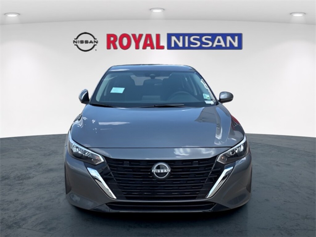 New 2025 Nissan Sentra SV Sedan