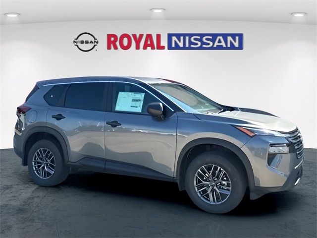 2026 Nissan Rogue SV's photo