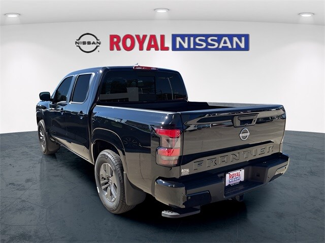 2026 Nissan Frontier SV photo 4