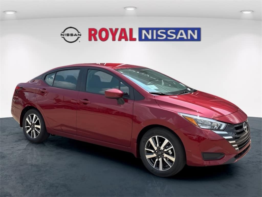New 2025 Nissan Versa 1.6 SV Sedan
