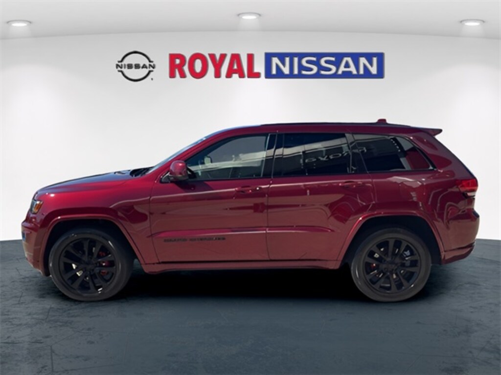 Used 2020 Jeep Grand Cherokee Altitude SUV