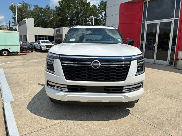2025 Nissan Armada Platinum photo 2