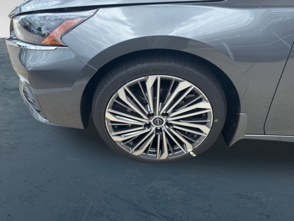 New 2025 Nissan Altima 2.5 SL Sedan