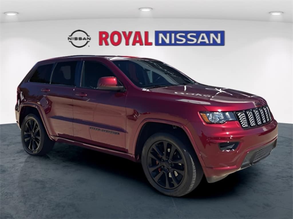 Used 2020 Jeep Grand Cherokee Altitude SUV
