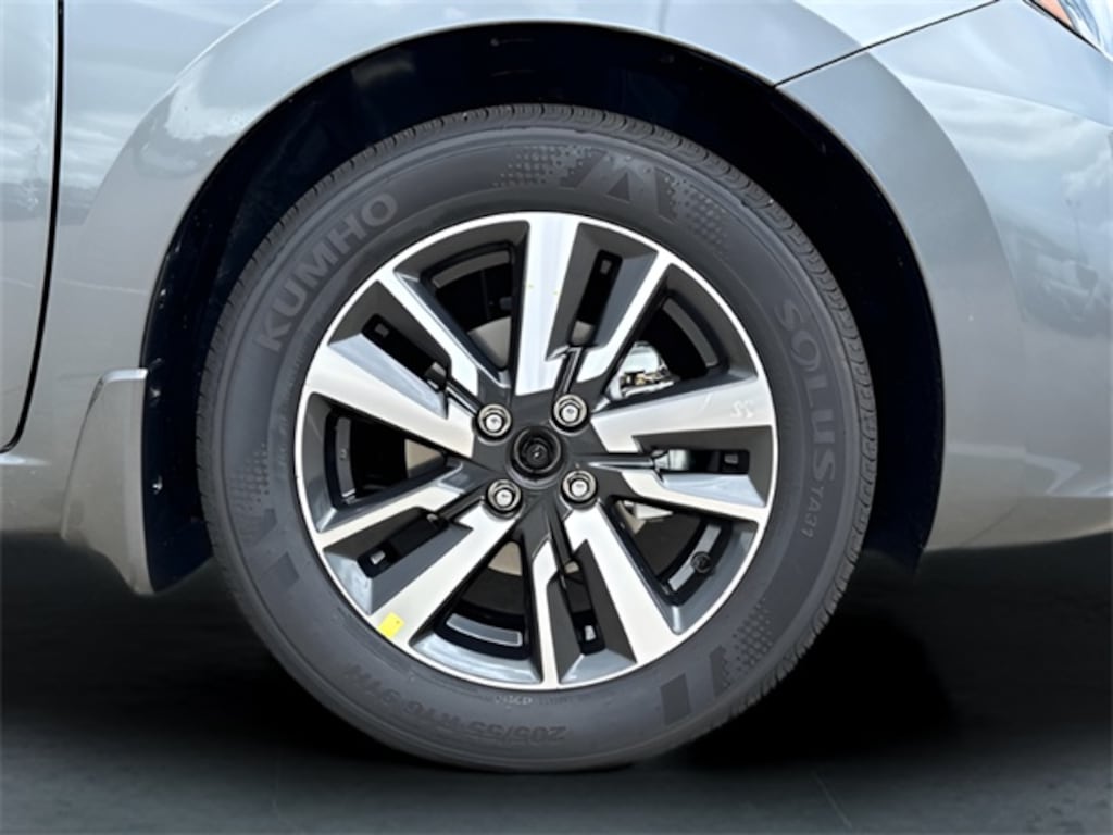 New 2025 Nissan Versa 1.6 SV Sedan