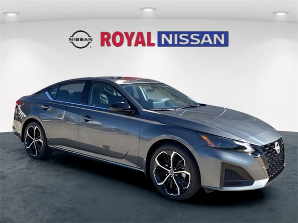 New 2025 Nissan Altima 2.5 SR Sedan