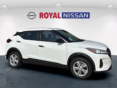 2025 Nissan Kicks Play S SUV