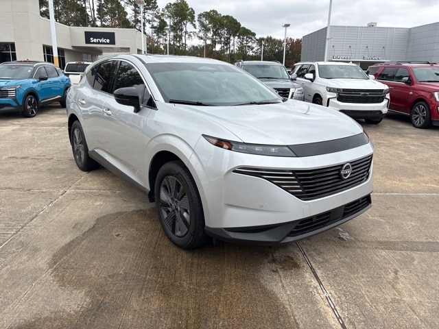 2025 Nissan Murano SL's photo