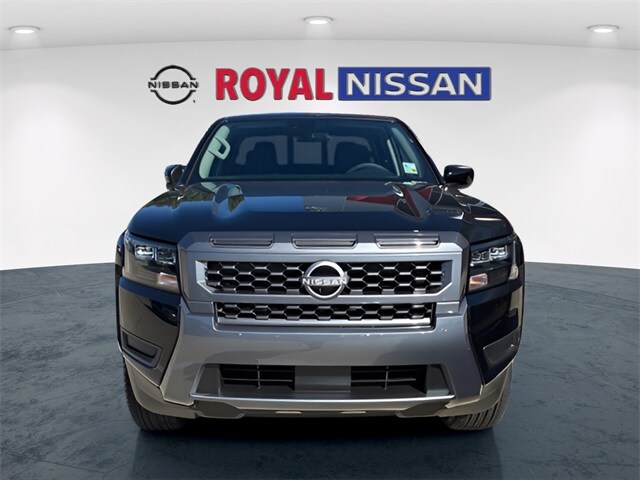 2026 Nissan Frontier SV photo 2