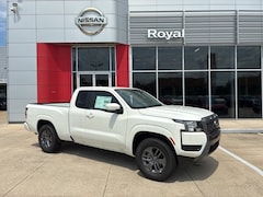 2025 Nissan Frontier SV Truck