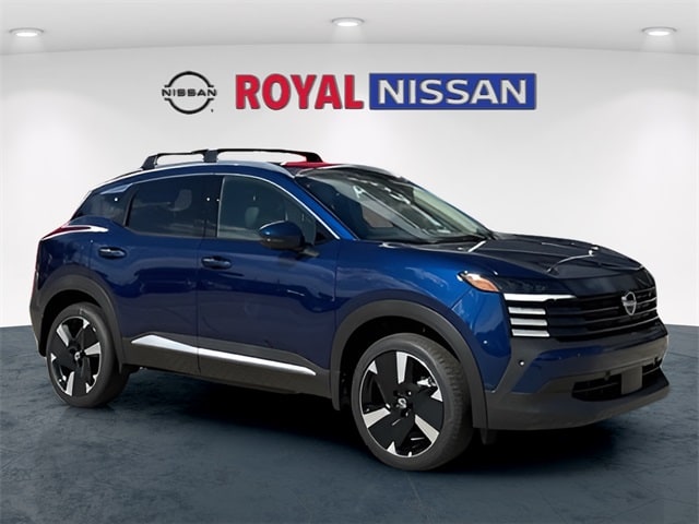 2025 Nissan Kicks SR's photo