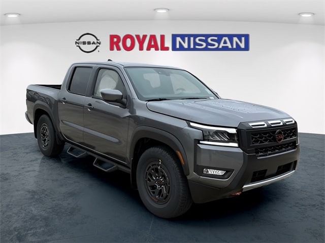 2026 Nissan Frontier PRO-X's photo