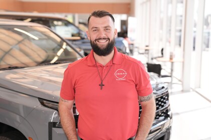 Staff member Stacey Orlowski from ID_d73bf63118ae