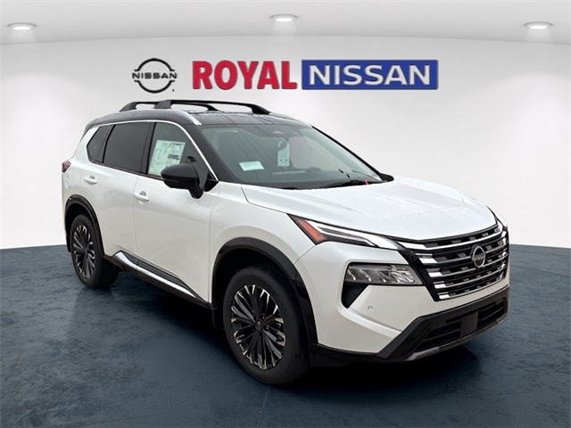 2026 Nissan Rogue Platinum's photo