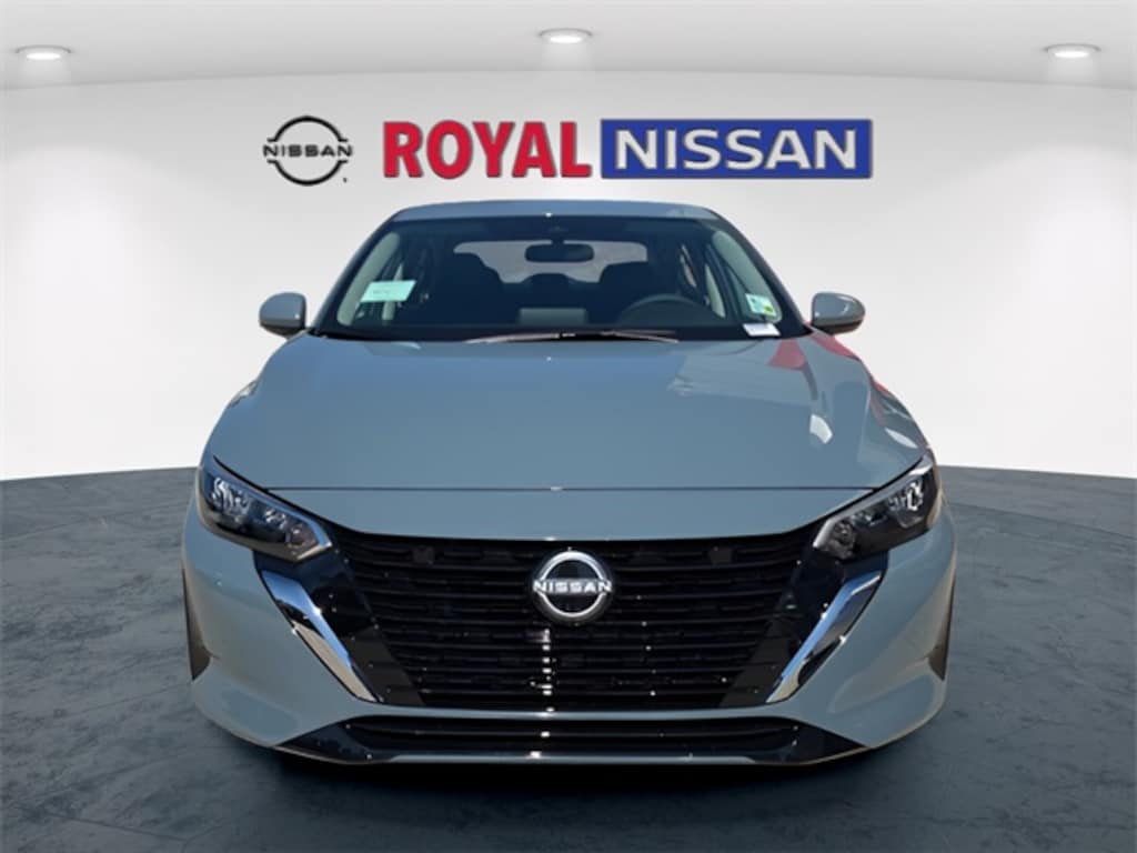 New 2025 Nissan Sentra SV Sedan