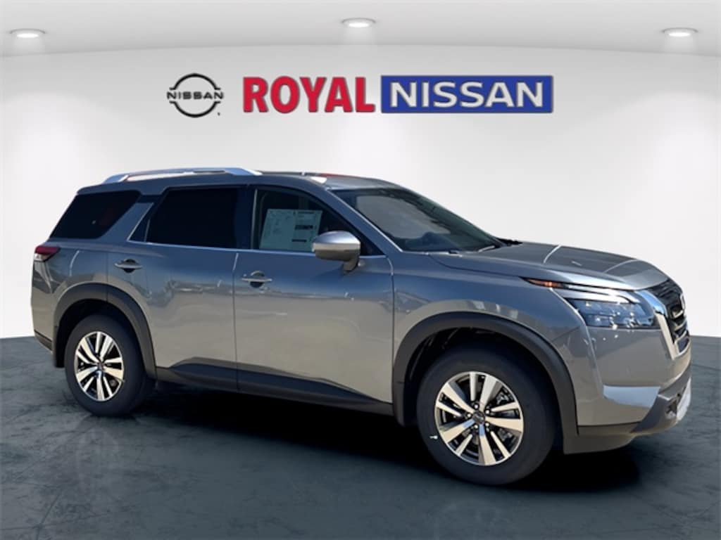 New 2025 Nissan Pathfinder SL SUV