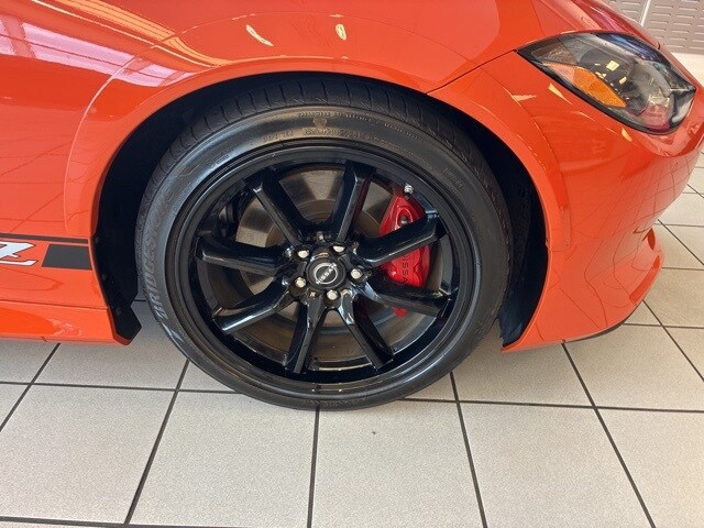 2024 Nissan Z Performance photo 3
