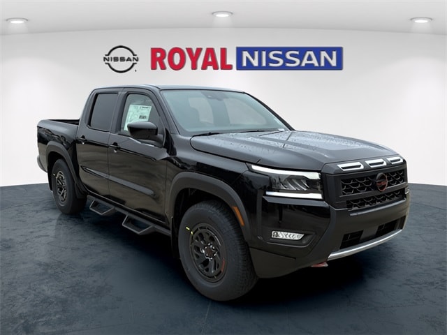 2026 Nissan Frontier PRO-X's photo