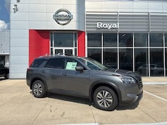 2025 Nissan Pathfinder SL SUV