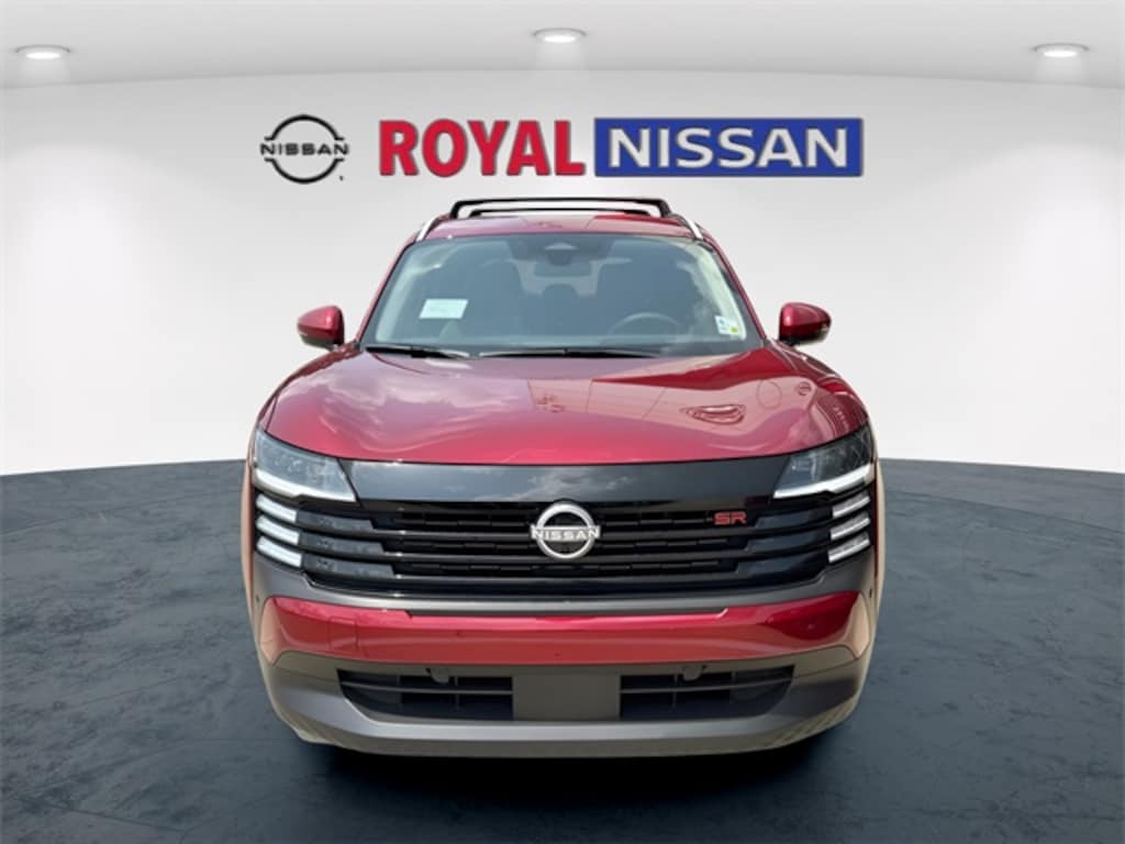 New 2025 Nissan Kicks SR SUV